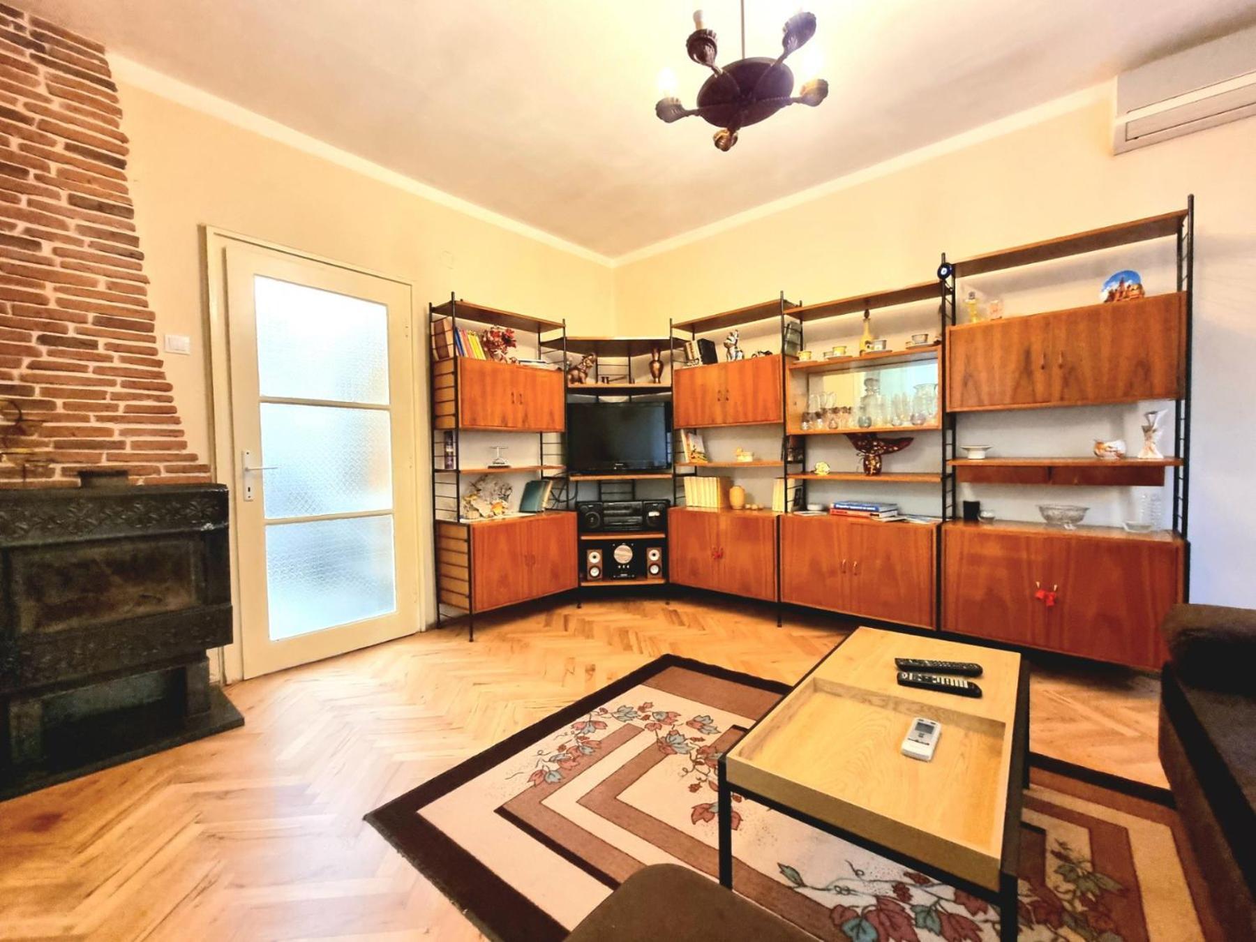 Super Center-Huge 2 Bedrooms Apartment Бургас Екстериор снимка
